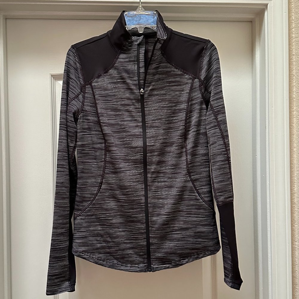Tek gear workout jacket NWOT